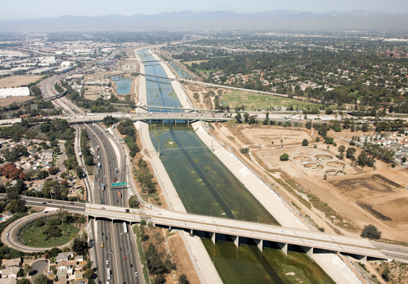 LA River vs Seoul’s Cheonggyecheon/Han River: How Urban Waterways Are Reshaping Cities